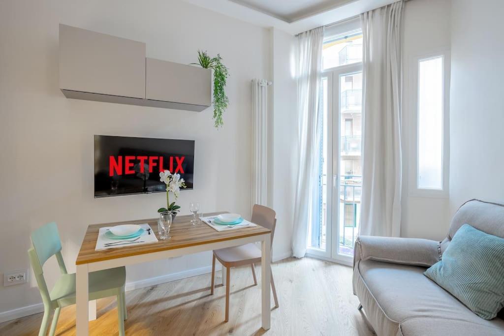 Duomo-Fiera Mi Master Suite Design Wifi+Netflix Milano Exteriör bild